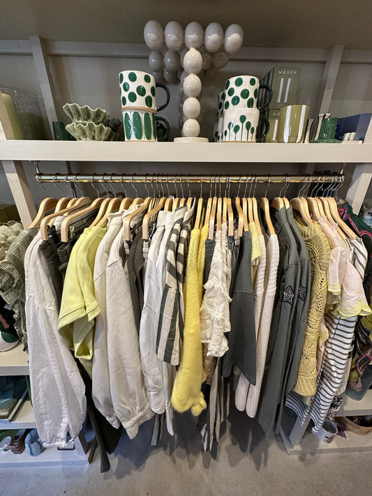 Marta Du Chateau Juliana Cardigan in Butter Yellow