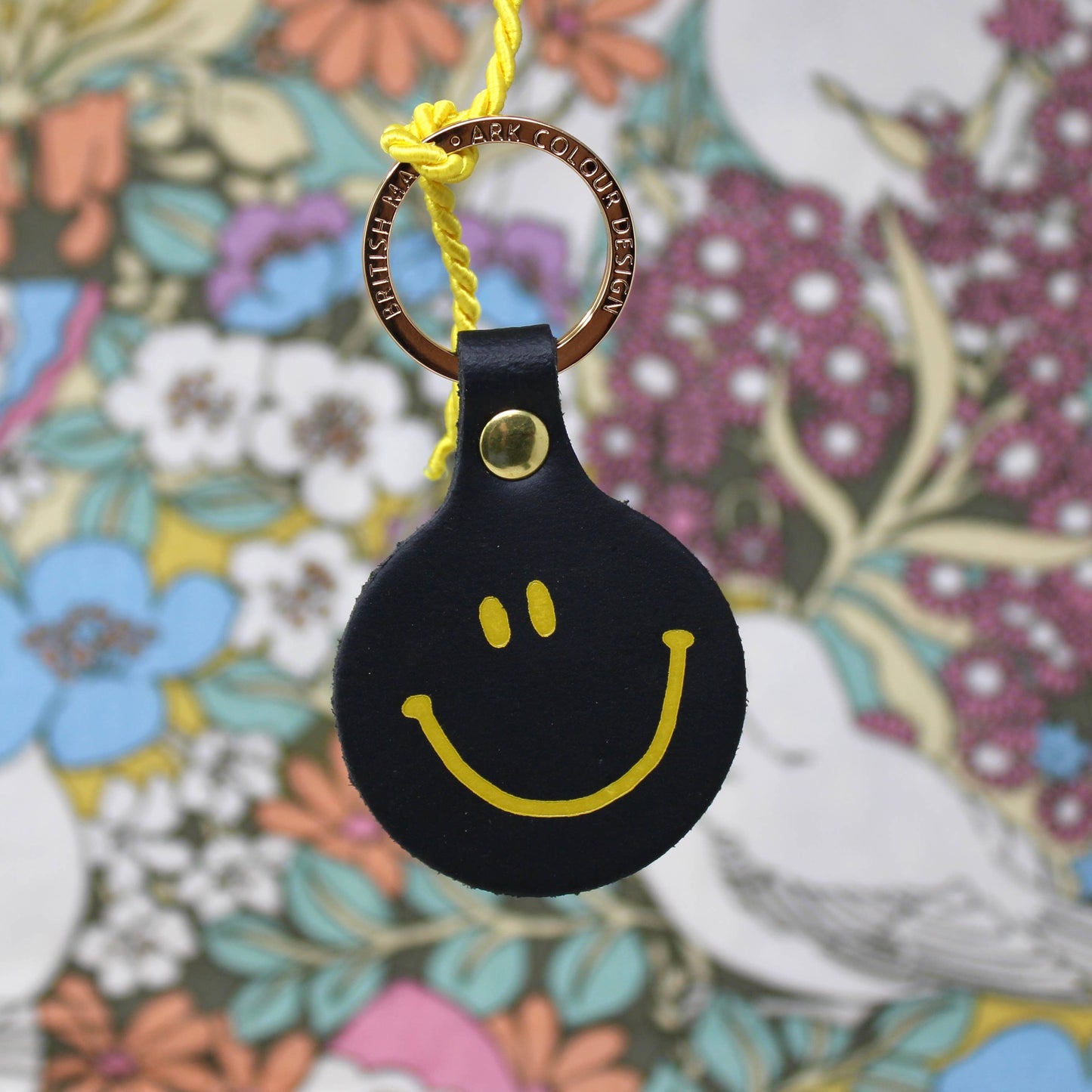 Feeling Lush Smilie Face Key Fob: Green