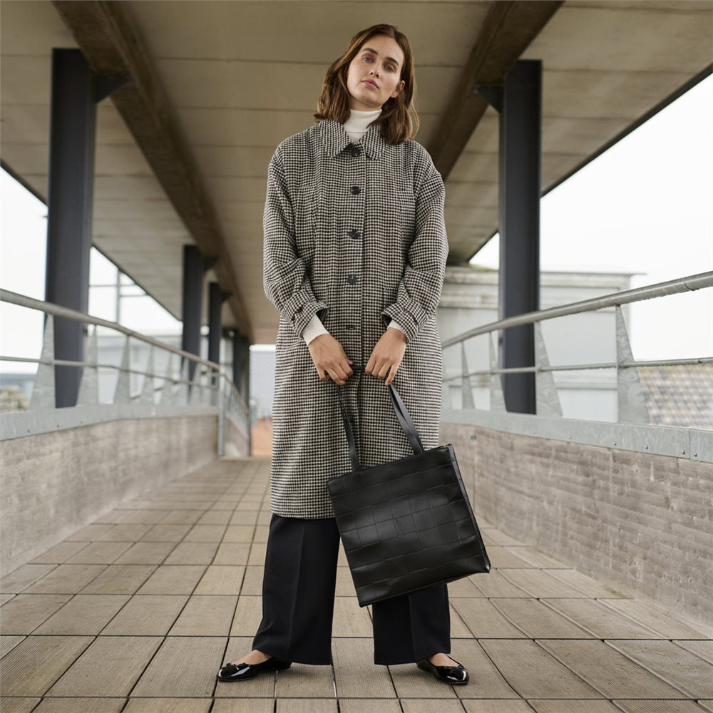 KAFFE Gerly Coat Black/Beige Mini Check