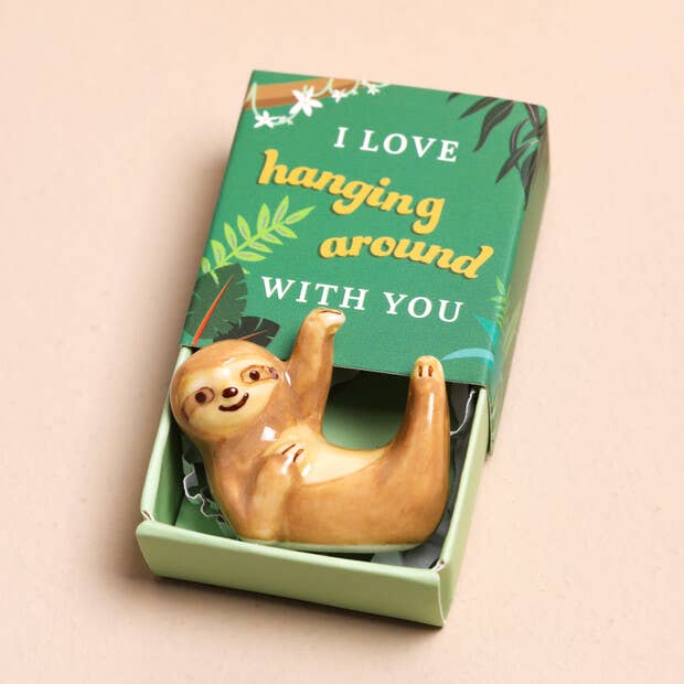 Lisa Angel - Tiny Matchbox Ceramic Tokens: Hedgehog