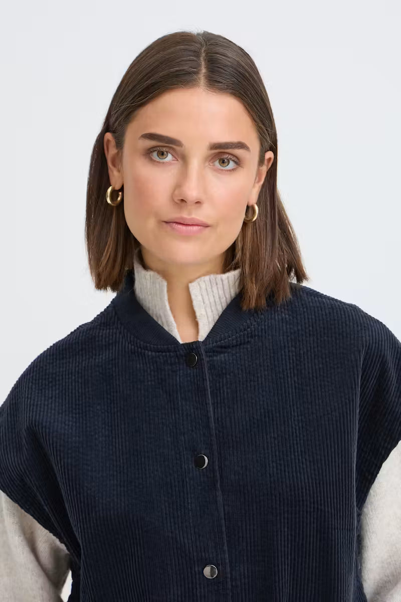 Fransa Salomi Waistcoat in Salute
