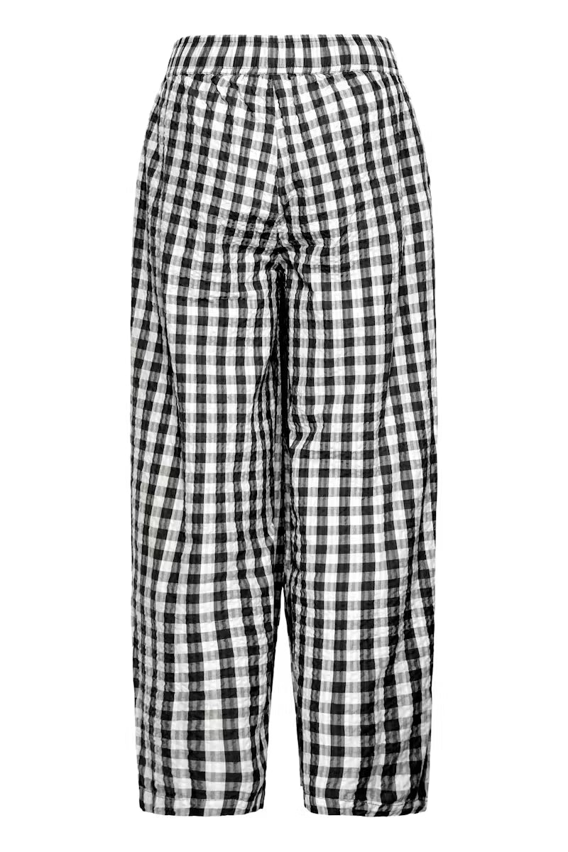ICHI Karra Barrel Pant in Black & White Gingham
