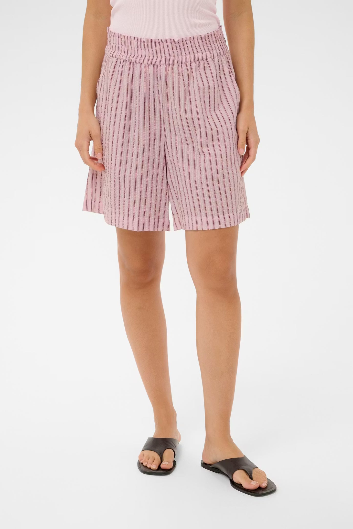 KAFFE Lara Short in Ballerina White Henna Stripe