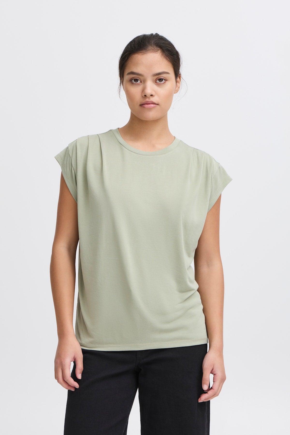 ICHI Lisken Top in Tea Green