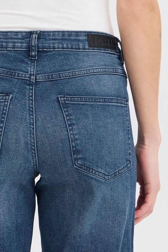 ICHI Twiggy Straight Denim Authentic Blue Jeans