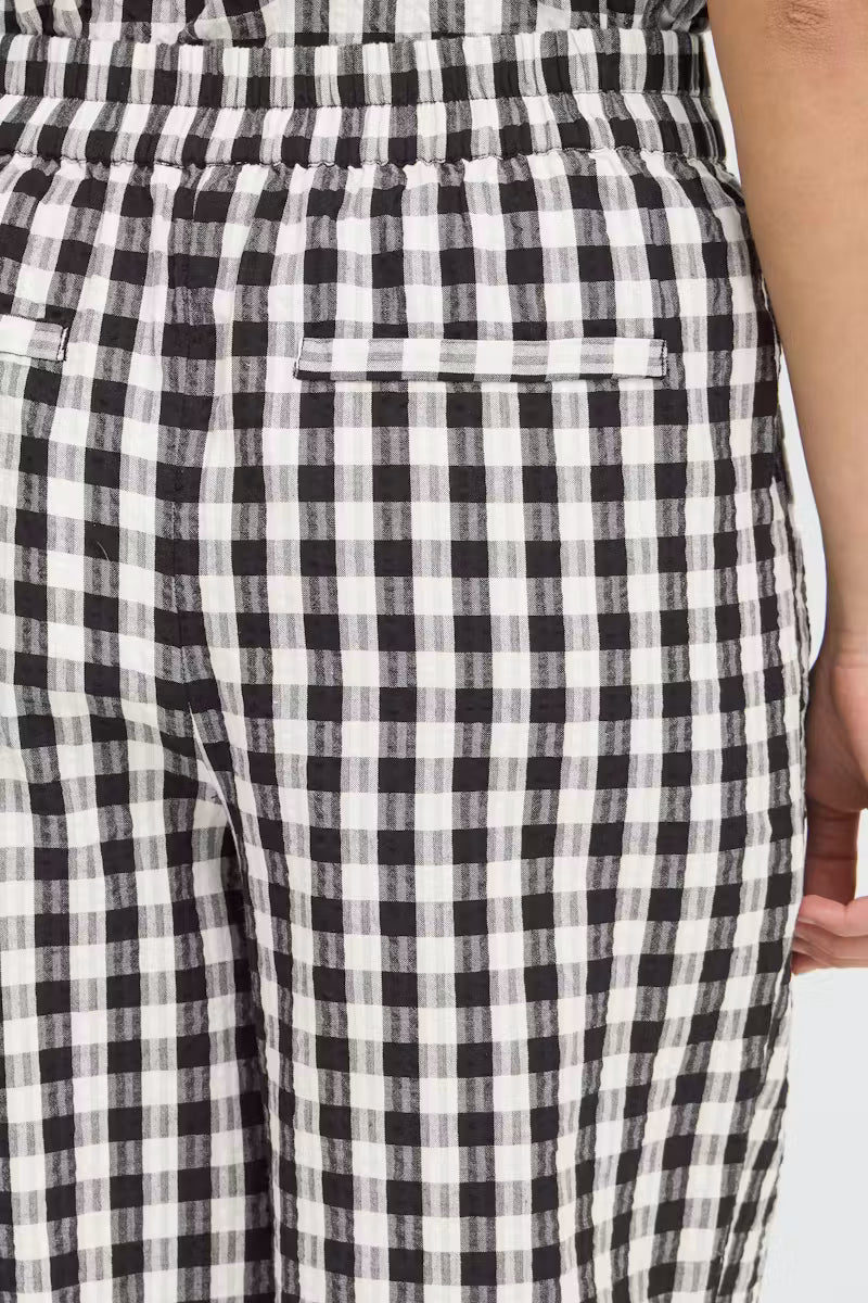 ICHI Karra Barrel Pant in Black & White Gingham
