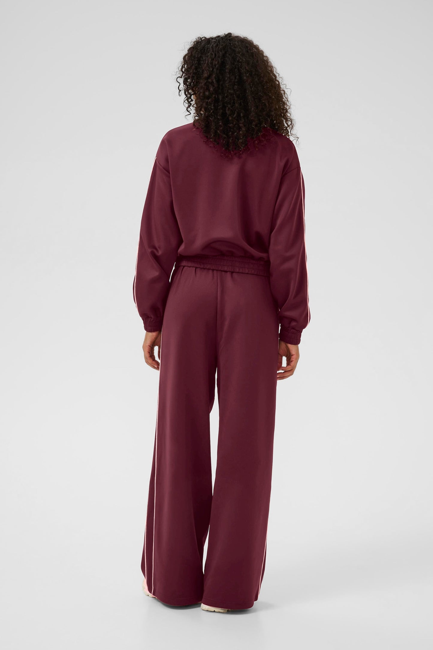 Kaffe Cory Sweatshirt in Windsor Wine