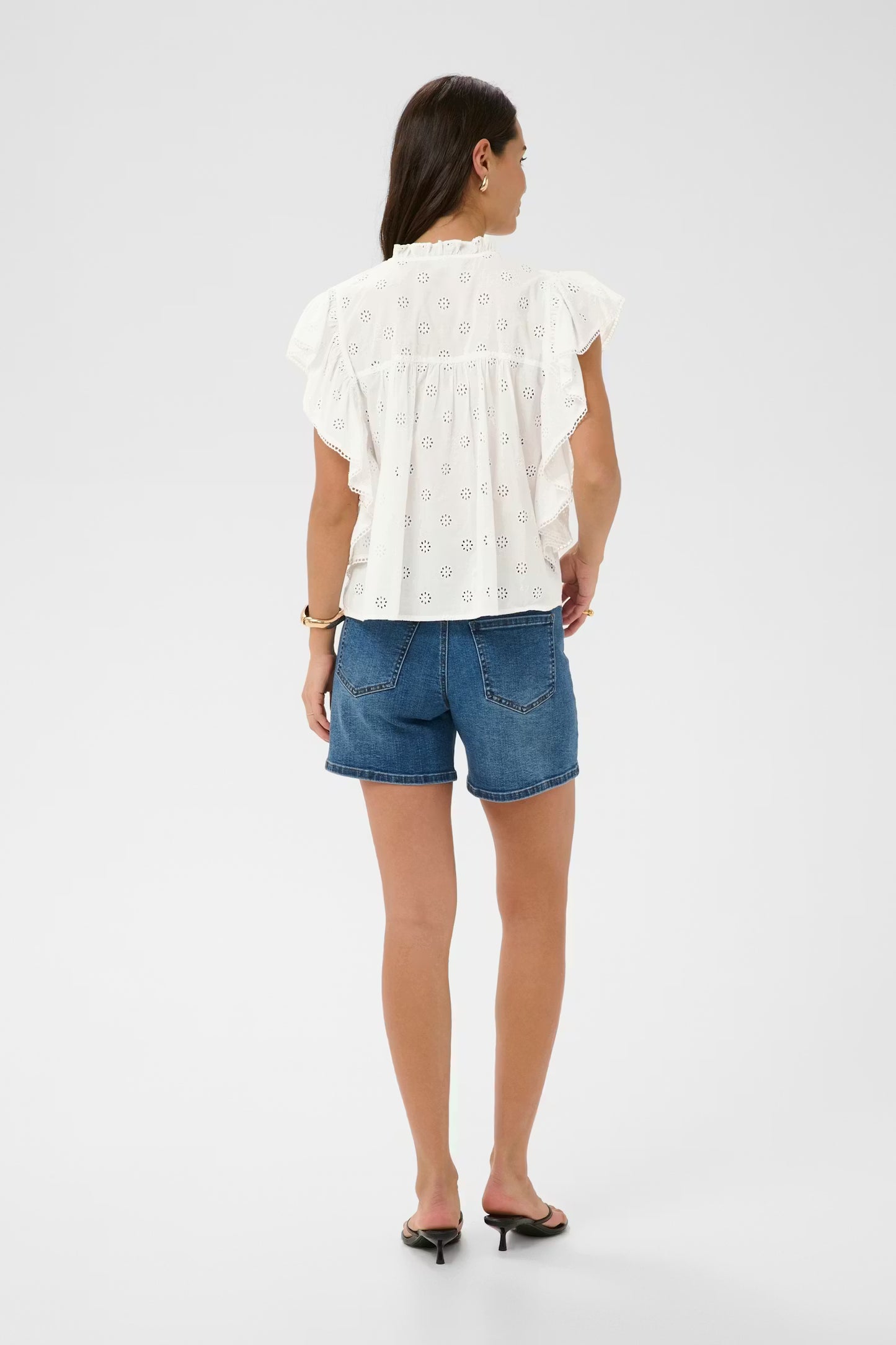 KAFFE Fiona Frill Top in Chalk