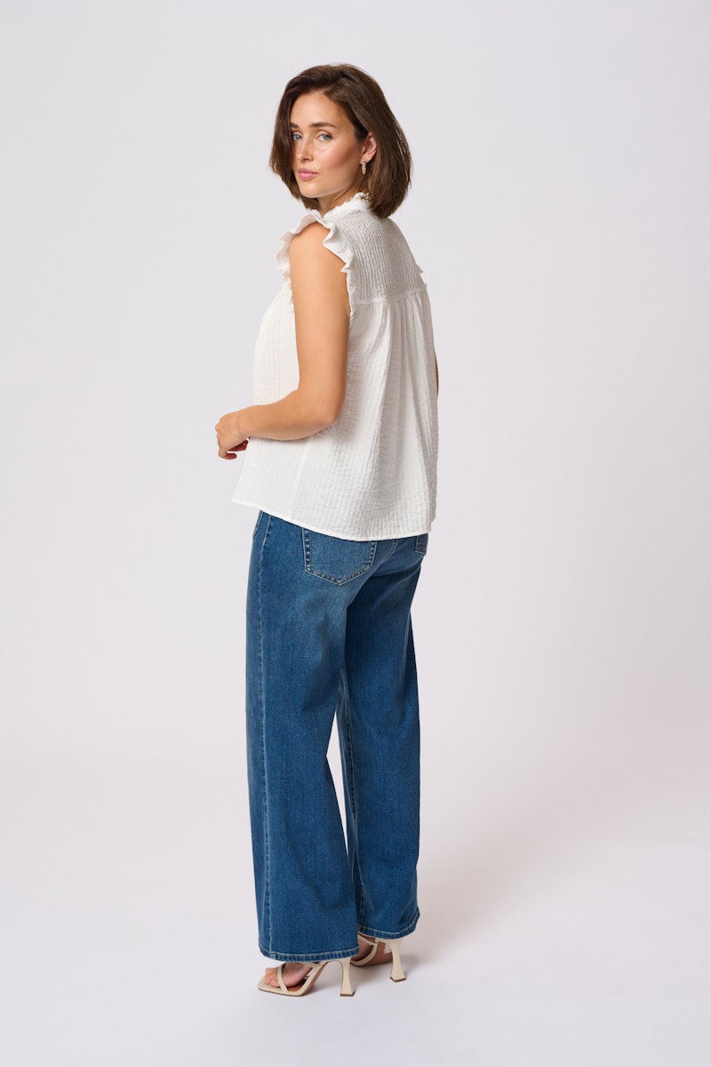 Kaffe Aliany Blouse in Chalk