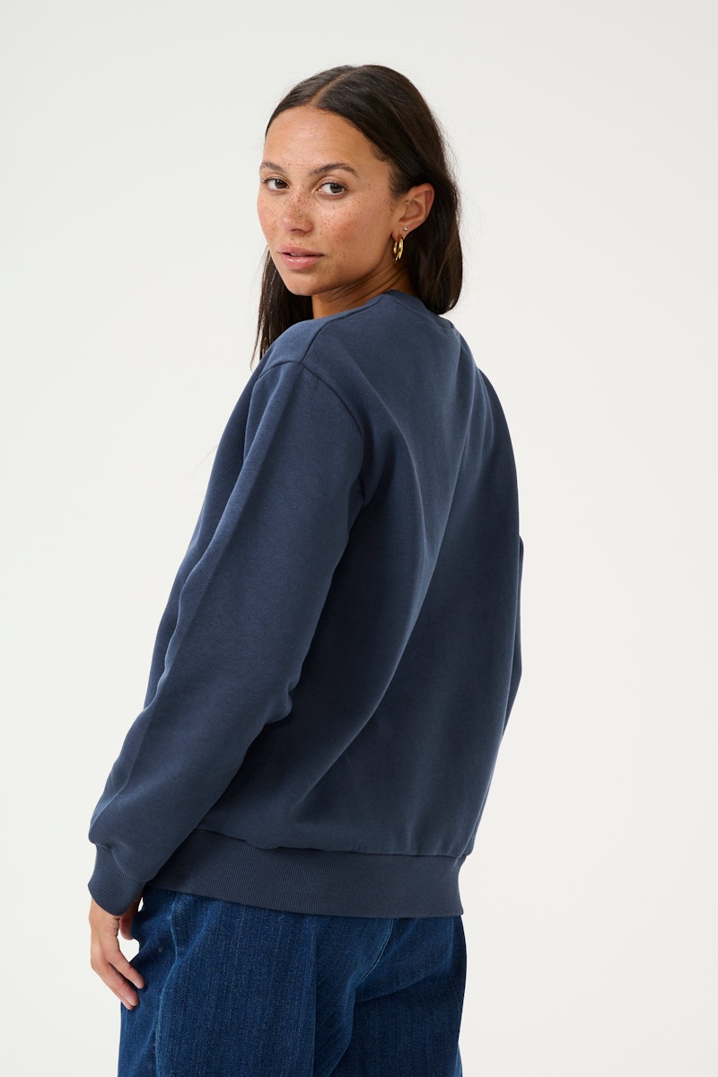 Fransa Ellen Sweatshirt in Midnight Marine
