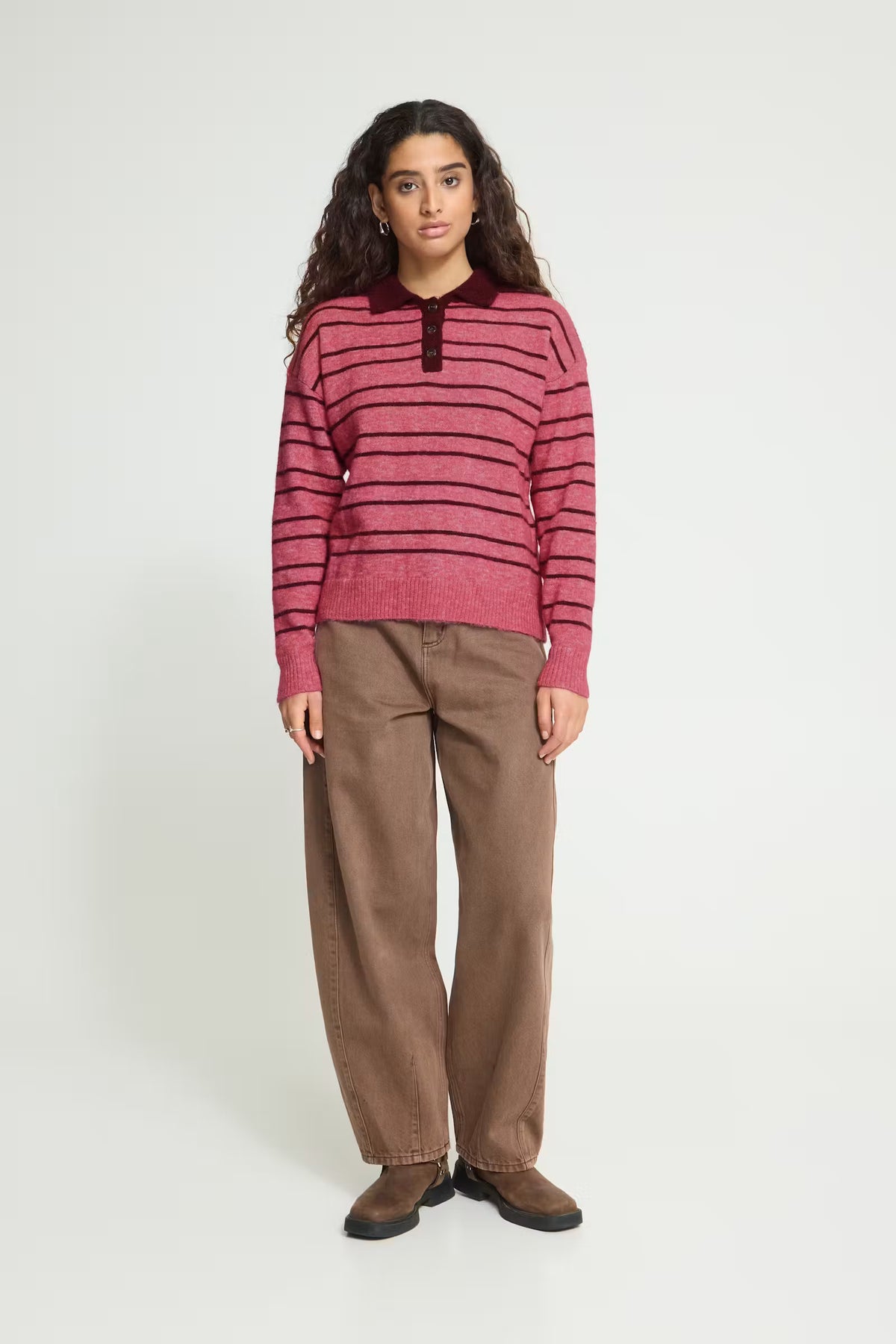 ICHI Sage Pullover in Fruit Dove With Zinfandel Stripe