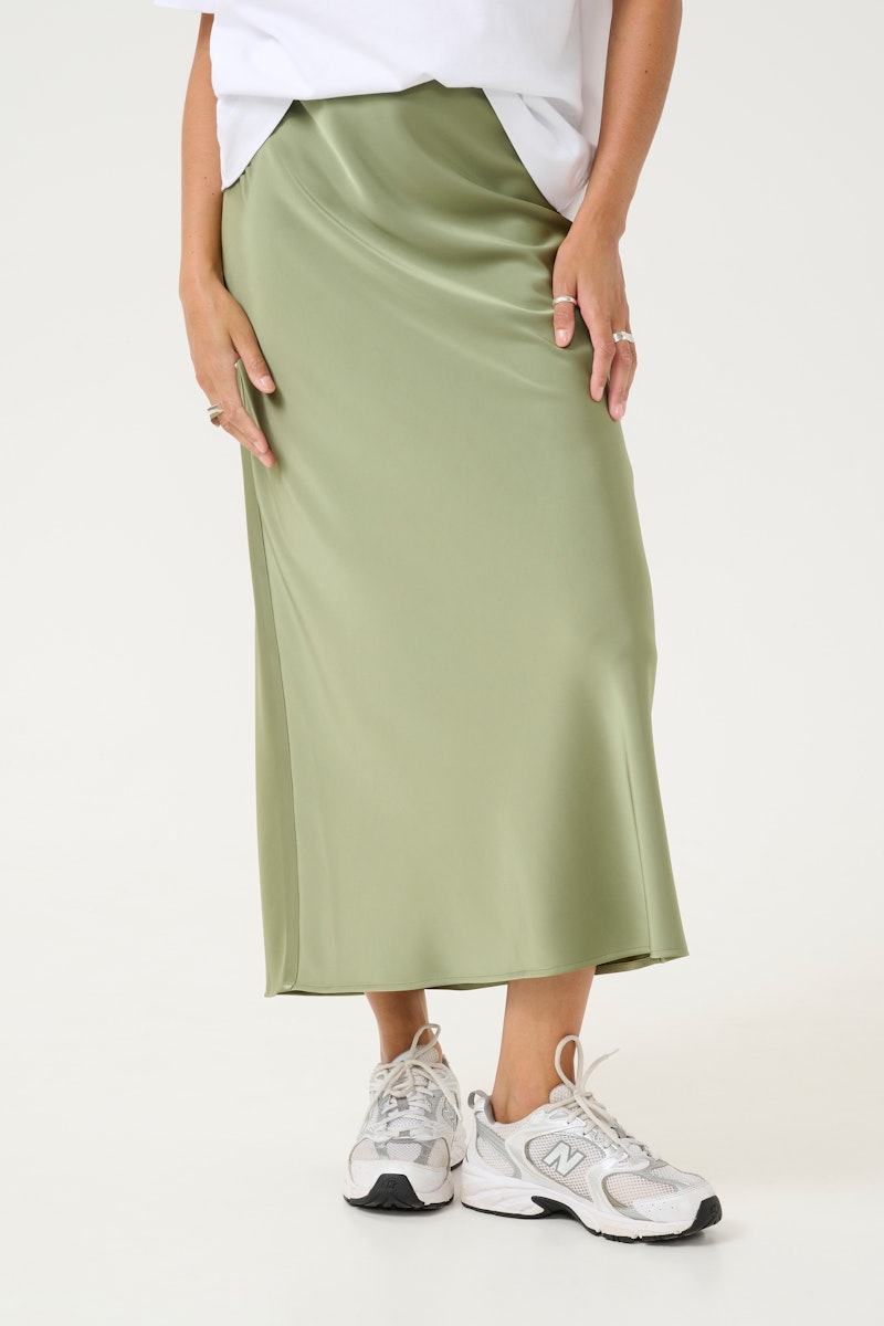 Kaffe Hill Skirt in Oil Green