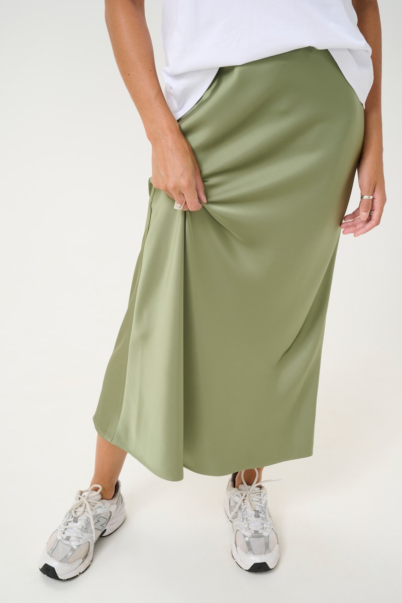 Kaffe Hill Skirt in Oil Green