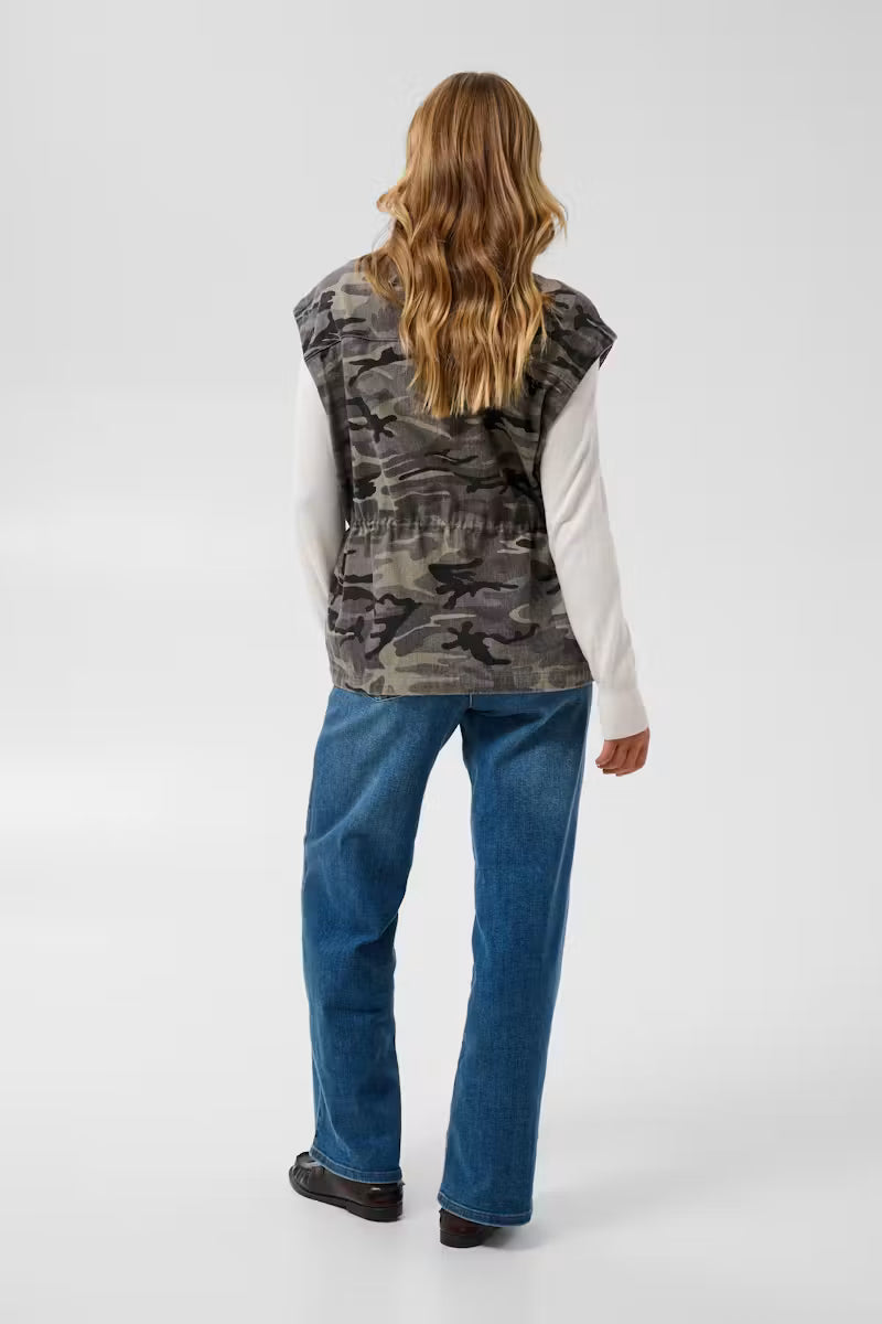 Kaffe Lilana Warm Waistcoat in Camo