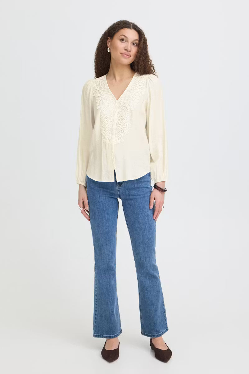 Fransa Blondie Shirt in Whisper White