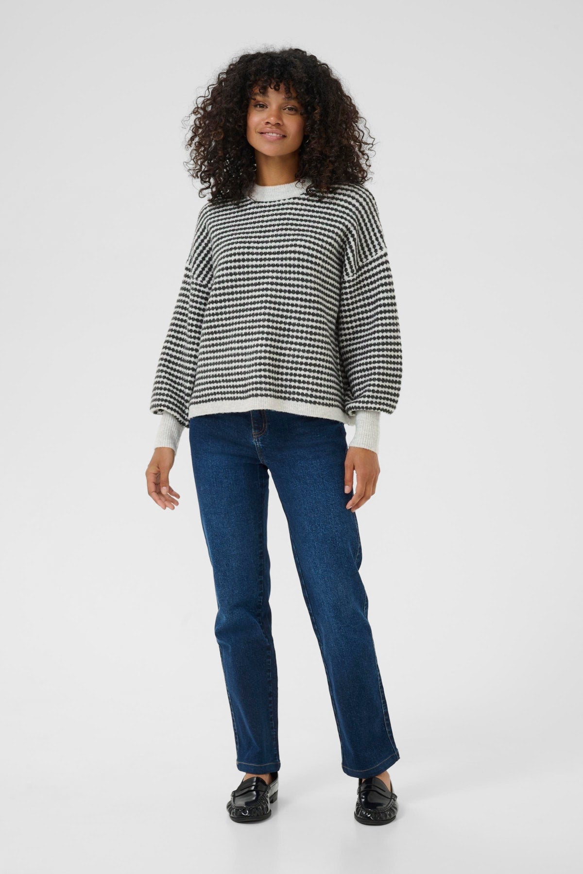 Kaffe Ellery Pullover in Light Grey Marl & Black