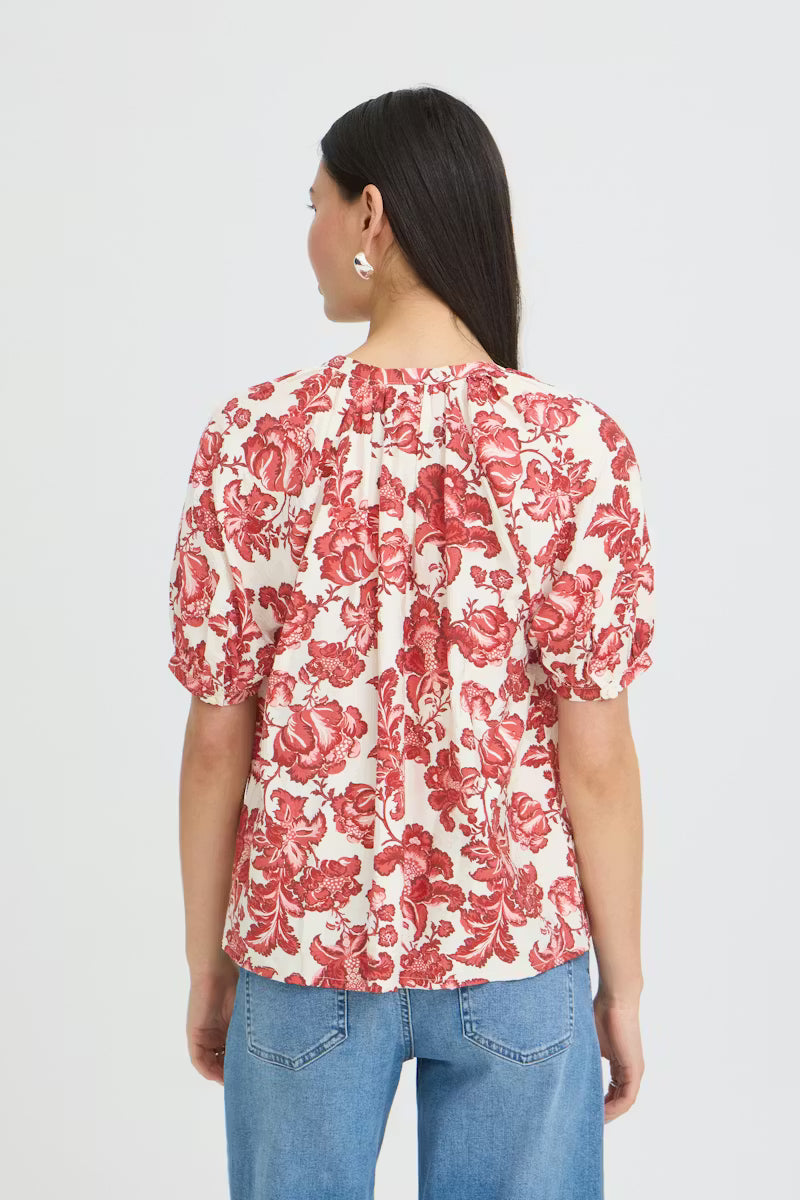 ICHI Gilvis Shirt in Red Floral