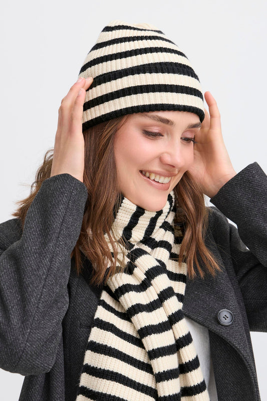 Fransa Stripy Hat in Whisper White Mix