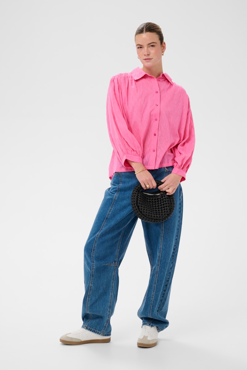KAFFE Gabriela Shirt in Pink Power