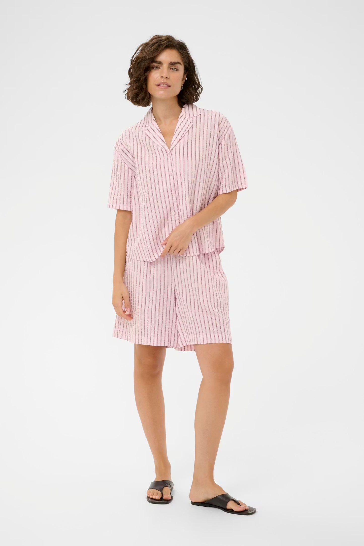 KAFFE Lara Shirt in Ballerina White Henna Stripe