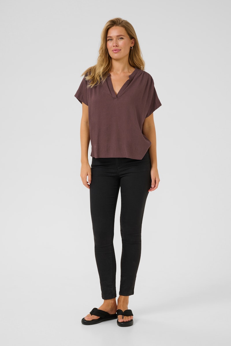 Kaffe Milia Wing Blouse in Fudge
