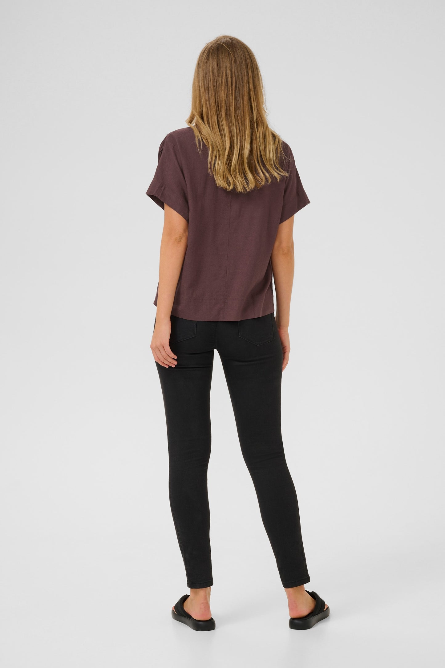 Kaffe Milia Wing Blouse in Fudge