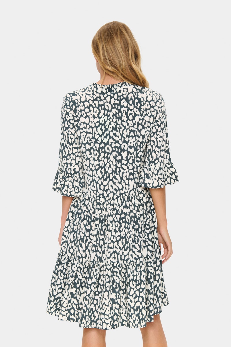 Saint Tropez Eda Dress in Winter Urban Chic Leopard
