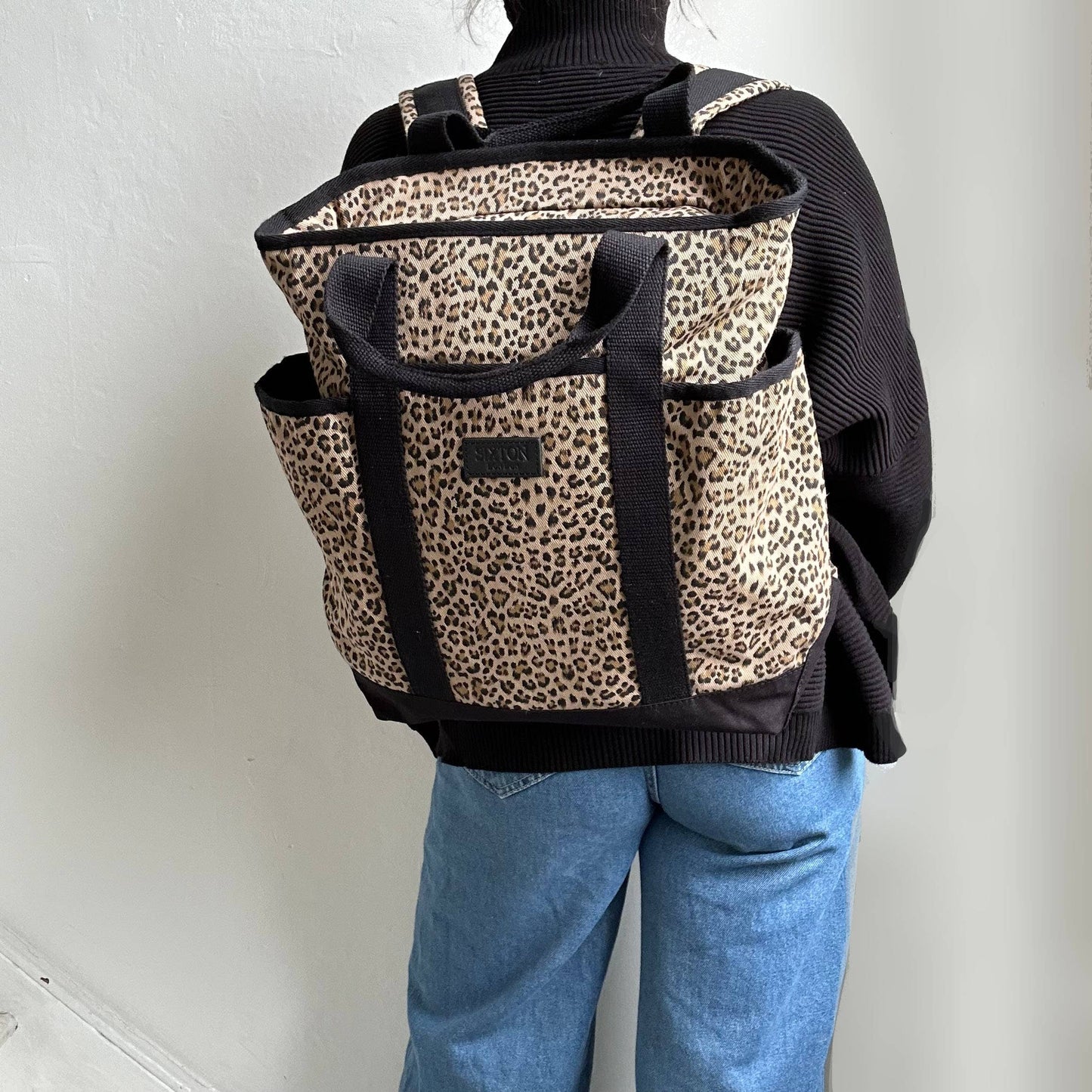 Sixton Twill sand leopard print backpack