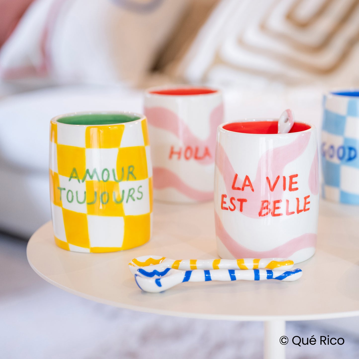 Que Rico TUMBLER ELIAS - Spanish Swirls with pink and white swirly stripes and the words La Vie Est Belle across the front