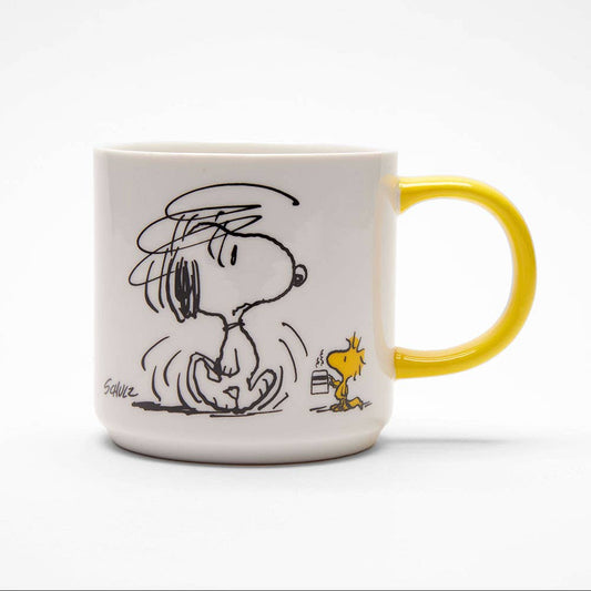 Mug with Snoopy and Woodstock illustration on a white background