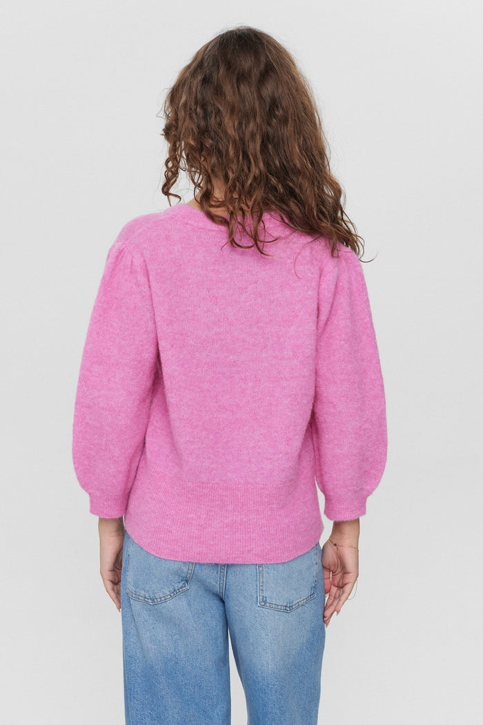 Numph Rietta Pullover in Fuchsia Pink