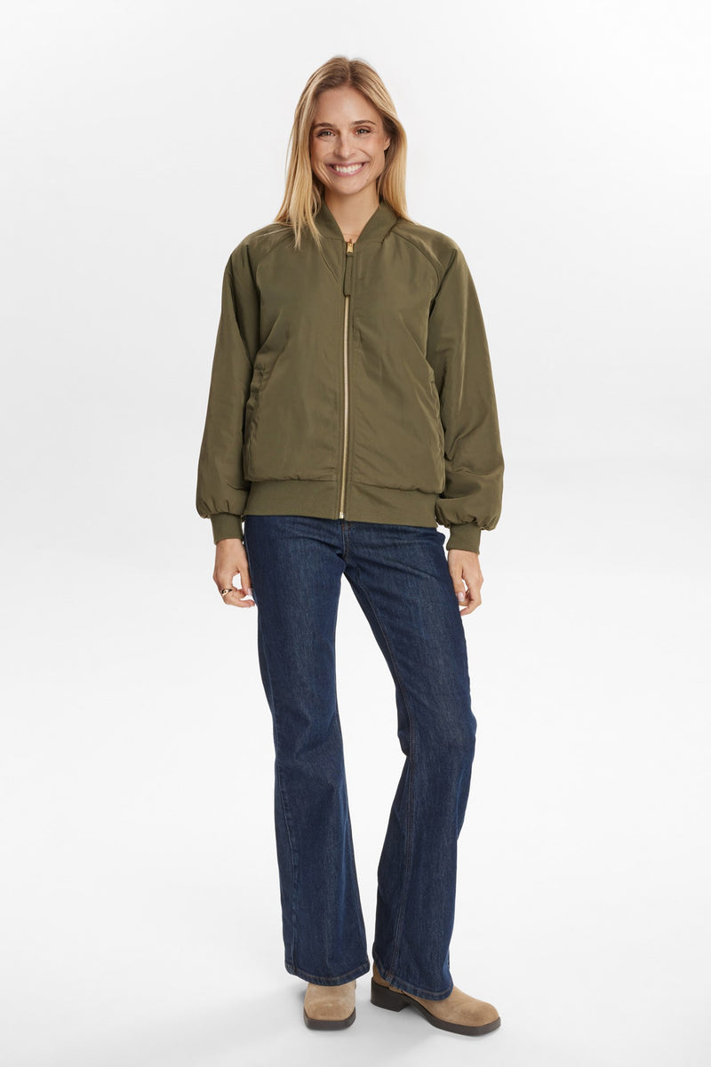 Numph Etera Reversible Jacket in Grape Leaf