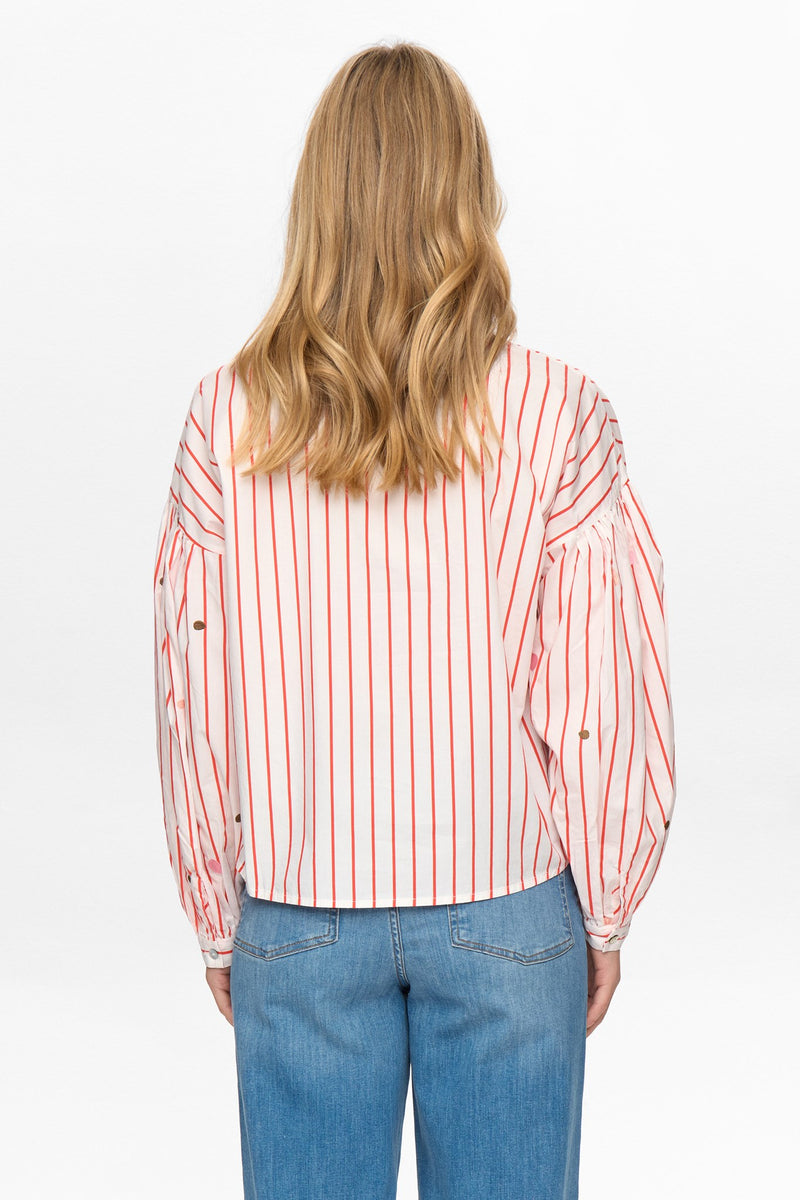 Numph Soleima Shirt in Cloud Dancer