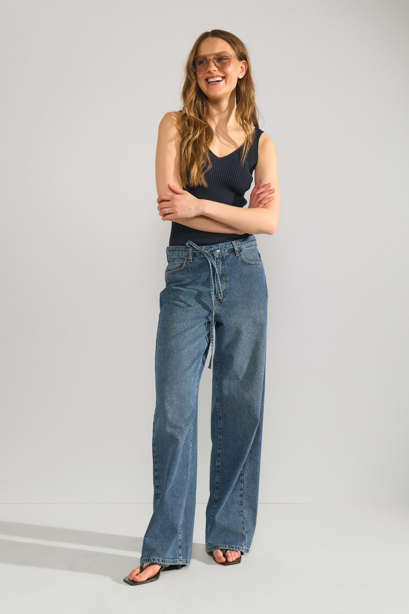 Numph Cerys Cropped Top in Salute