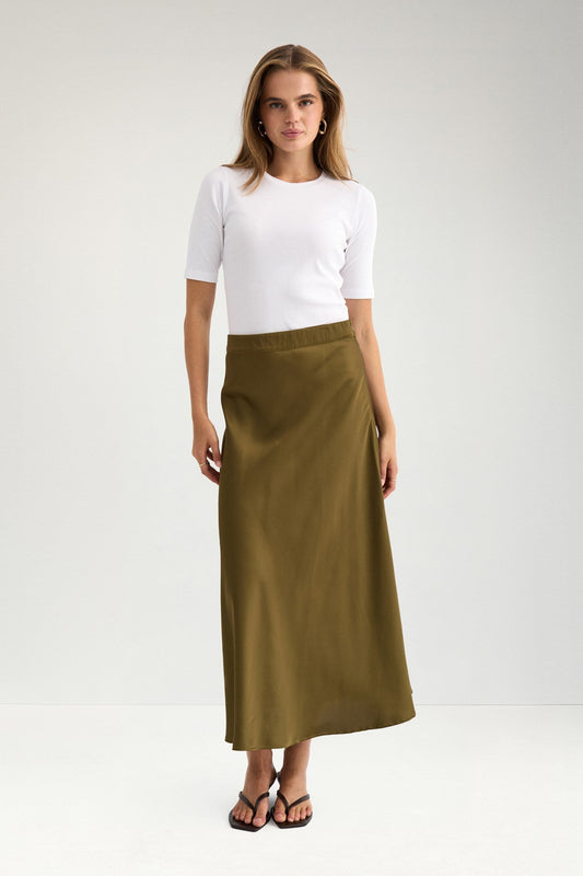 Numph Amelia Skirt in Fir Green