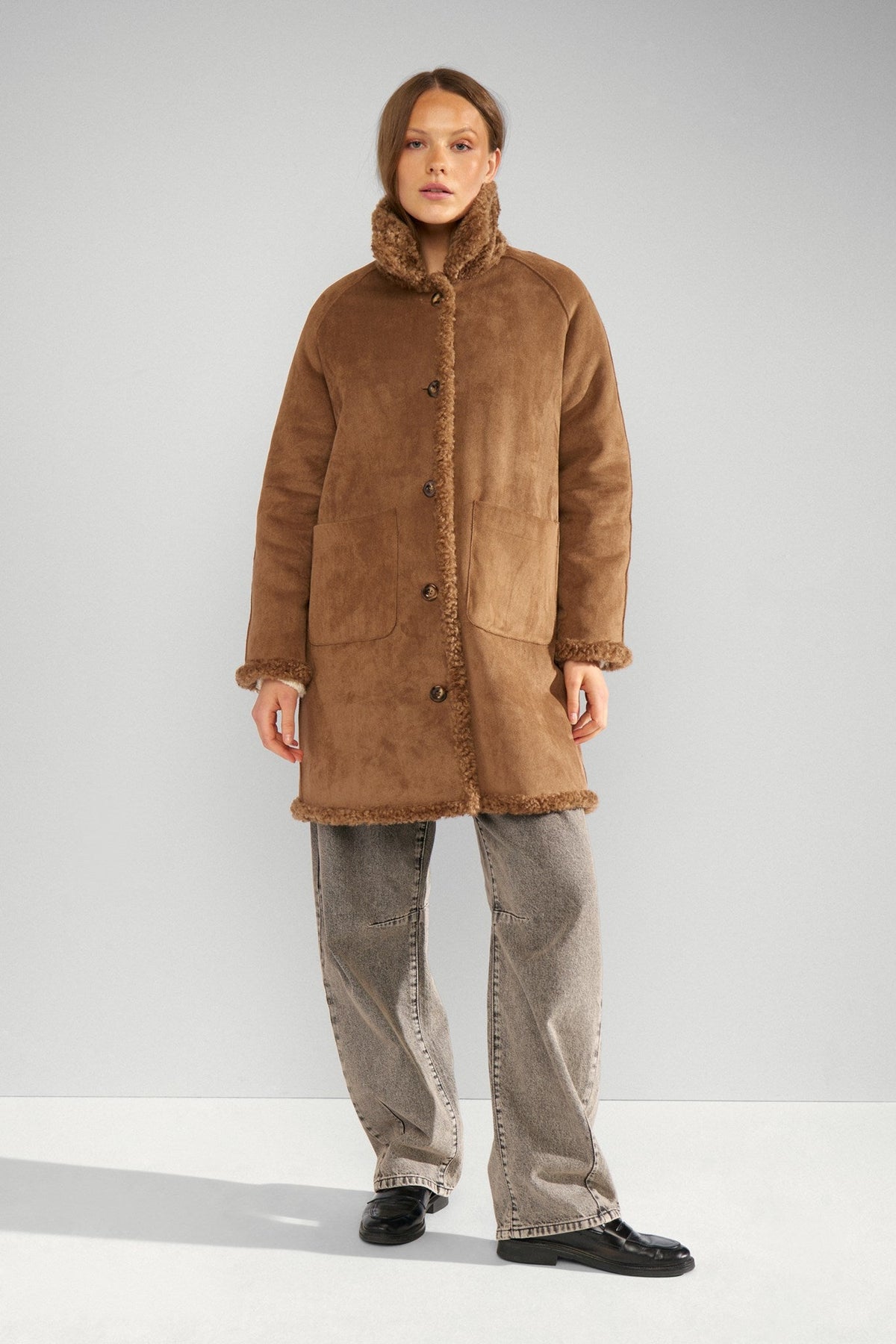 Numph Minda Reversible Jacket in Dachshund