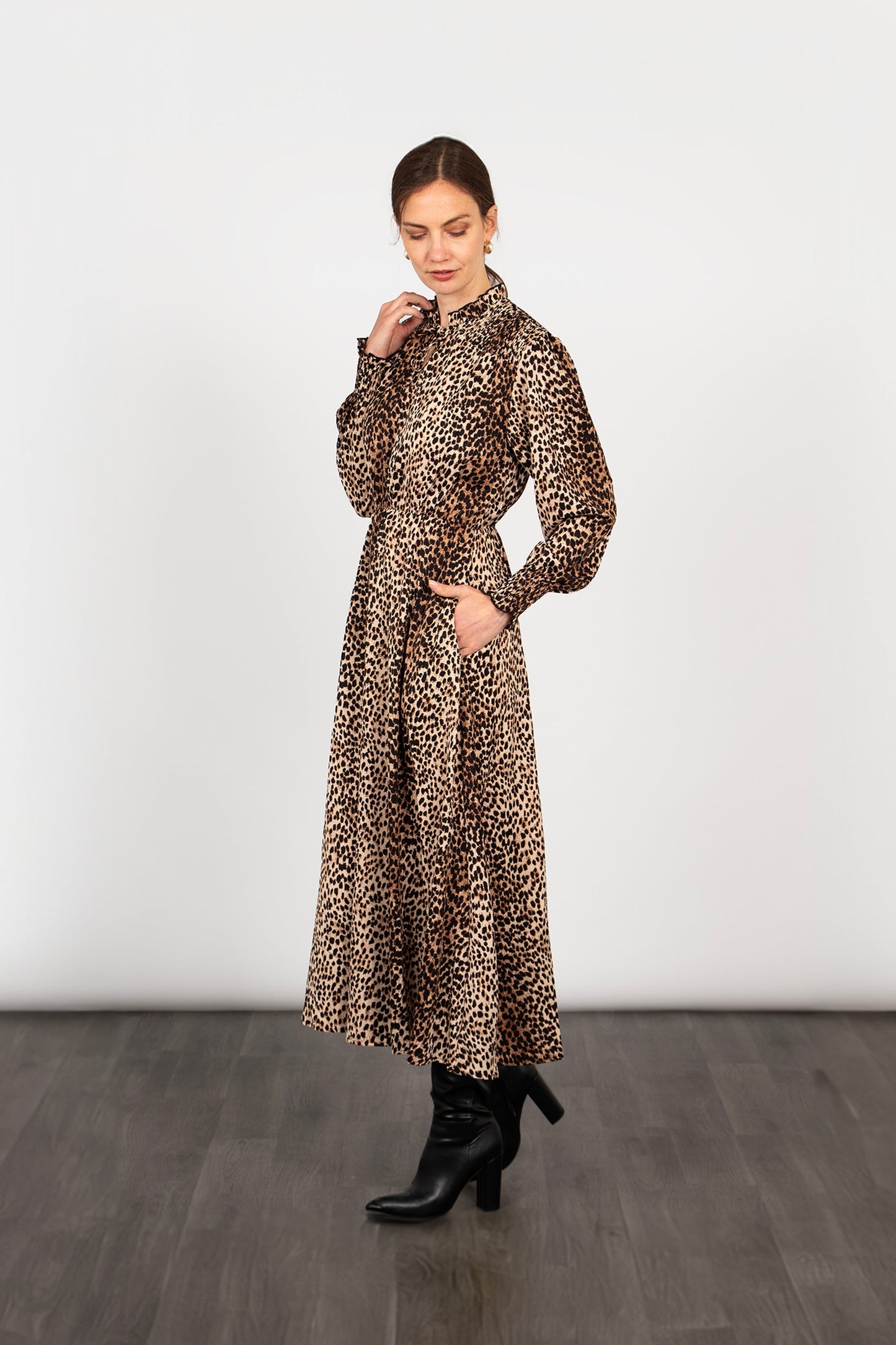 Miss Shorthair Imogen Midaxi Dress in Neutral, Leopard