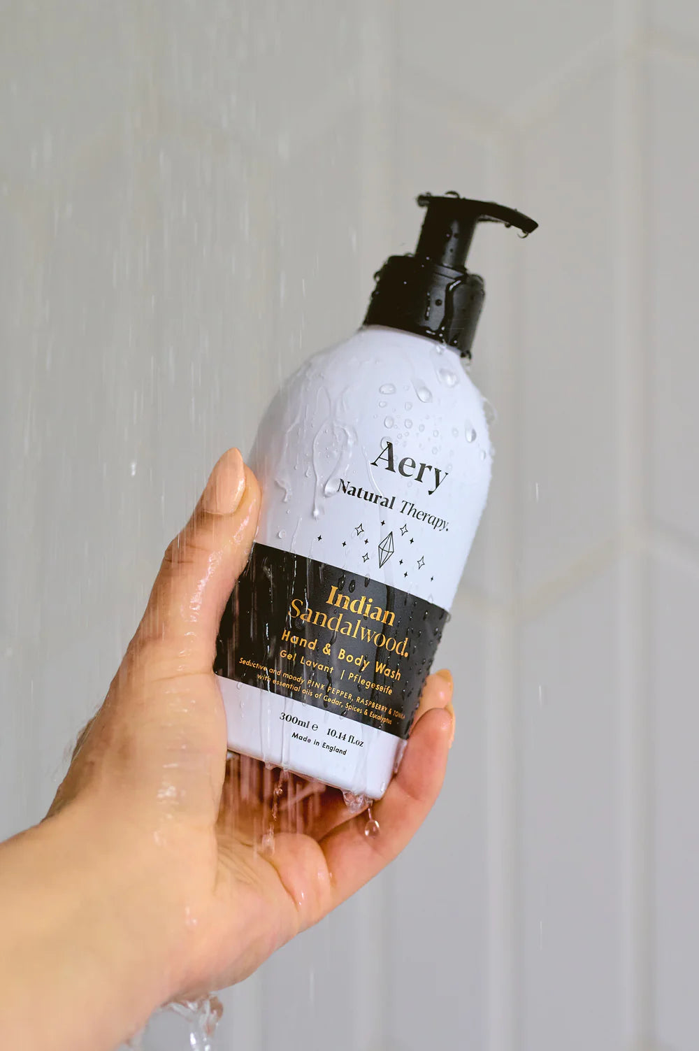 Aery Indian Sandalwood Hand Wash 300ml - Pepper Raspberry and Tonka