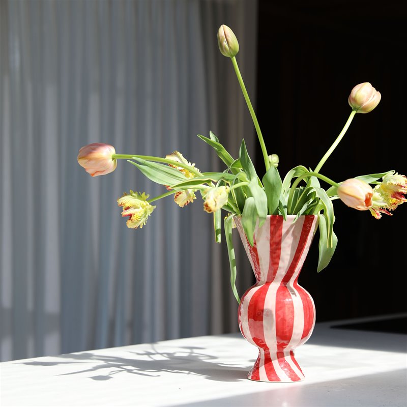 &Klevering Rhombic Red Vase