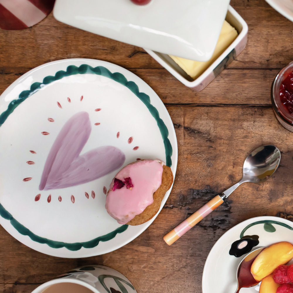 Caroline Gardner Lilac Heart Burst Ceramic Plate