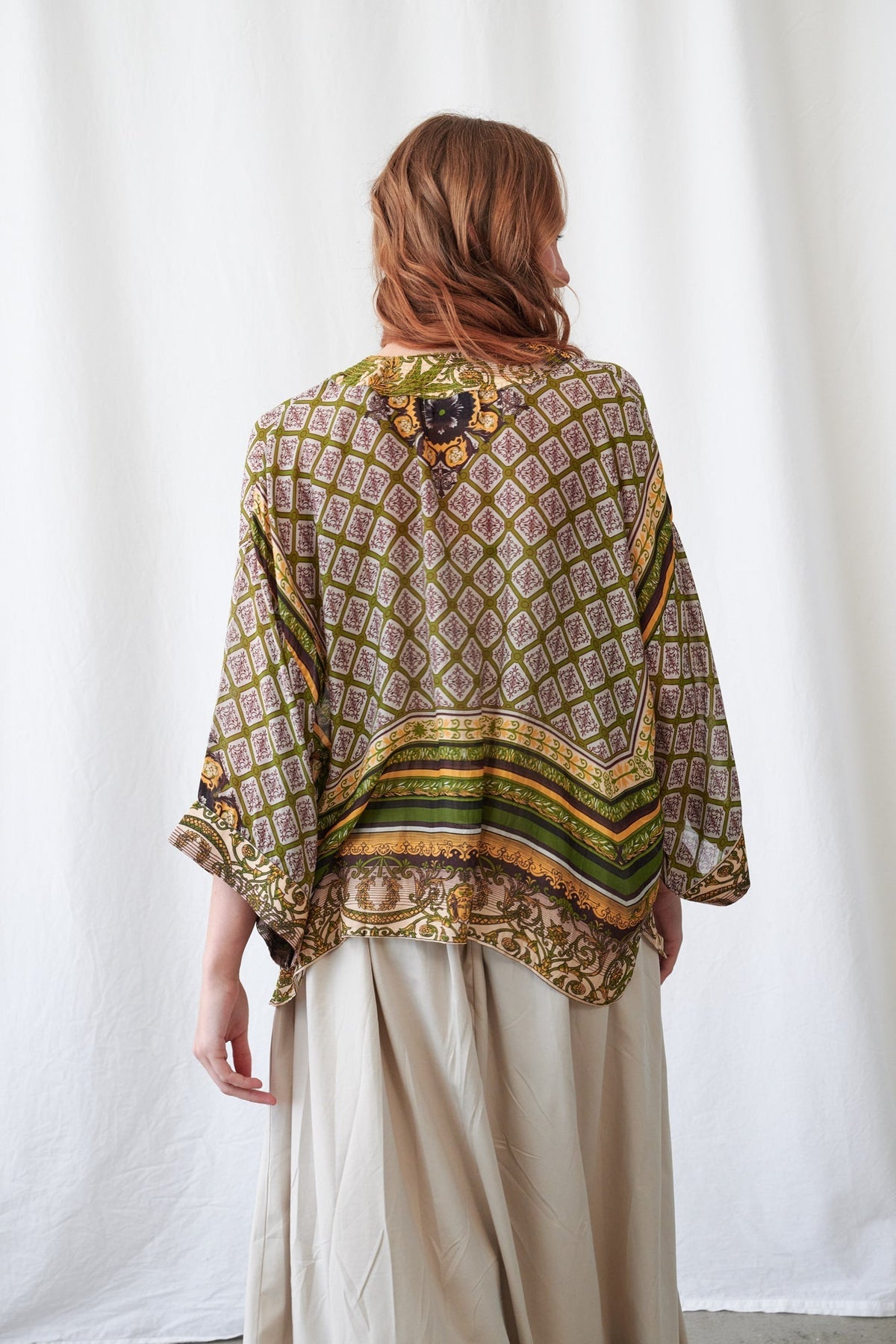 One Hundred Stars Amulet Green Kimono