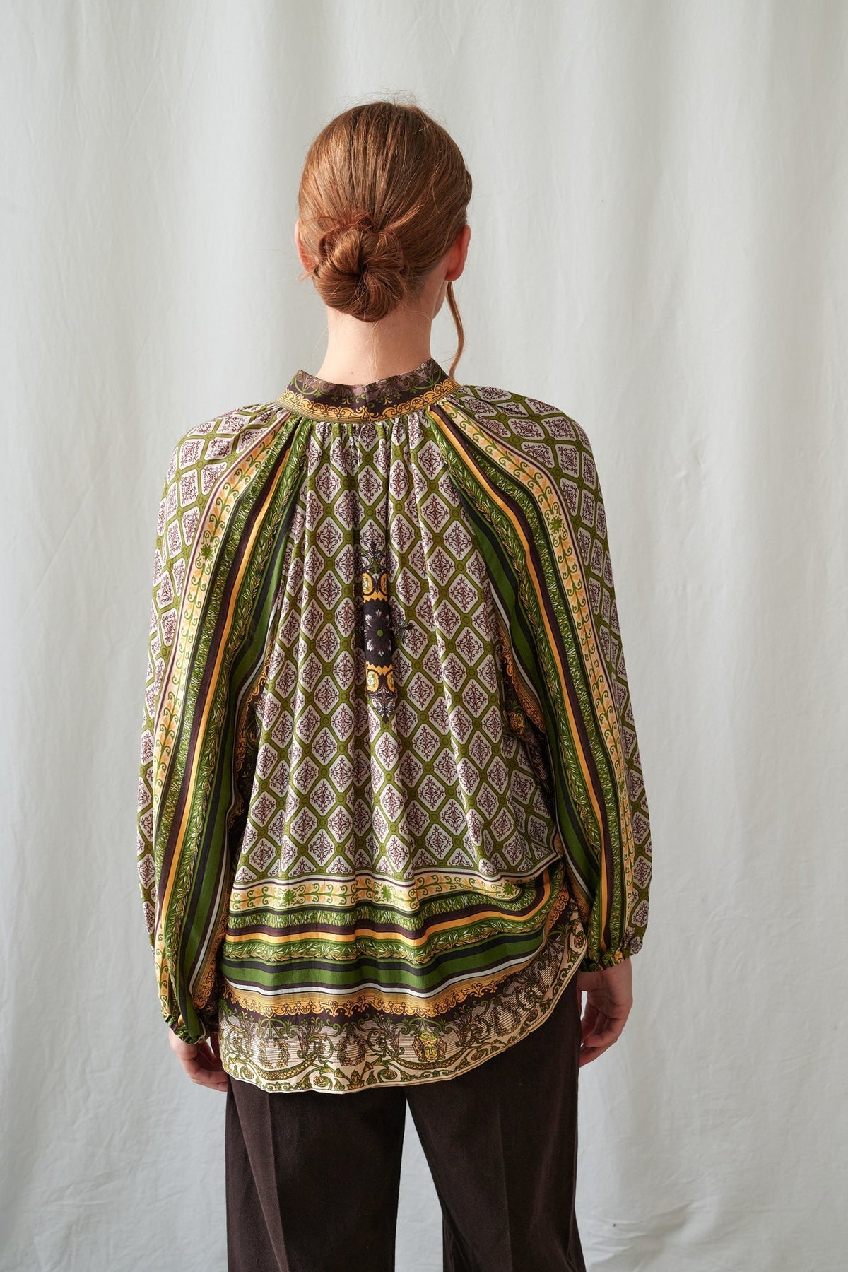 One Hundred Stars Amulet Green Pussy Bow Blouse