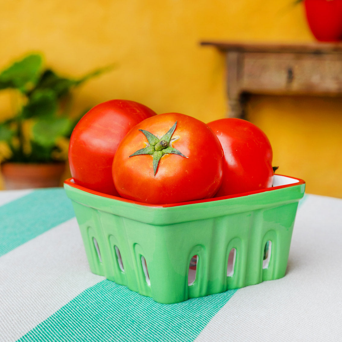 Talking Tables UK Tomato Ceramic Punnet - 15cm