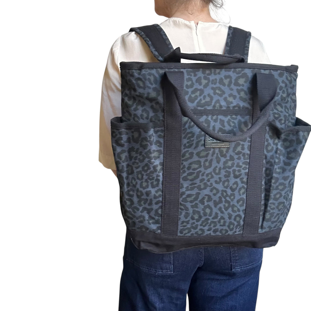 Sixton Leopard print backpack in Blue