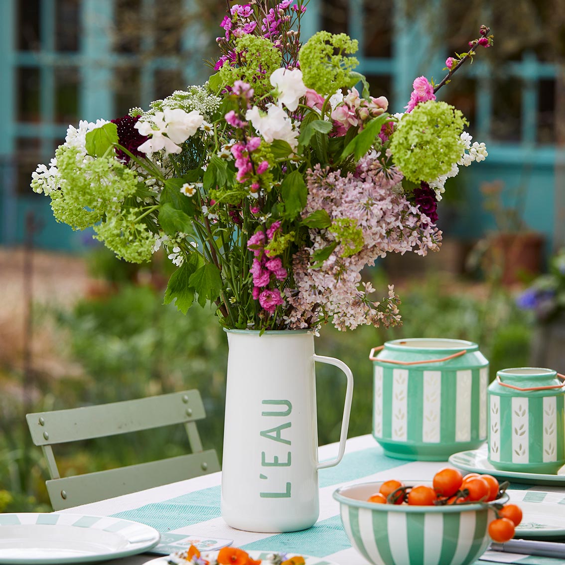 Talking Tables Enamel Water Jug "L'Eau" - 20cm
