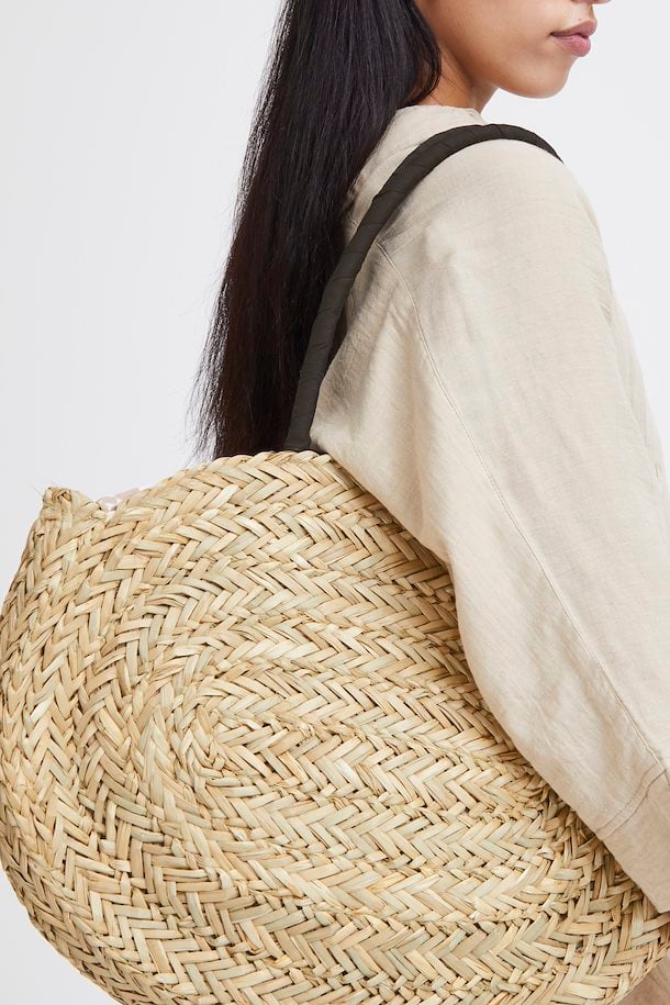 ICHI Claire Shoulder Bag in Natural