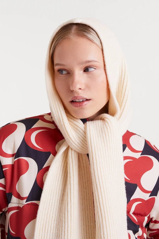 Compania Fantastica White Fine Knit Beanie Hat