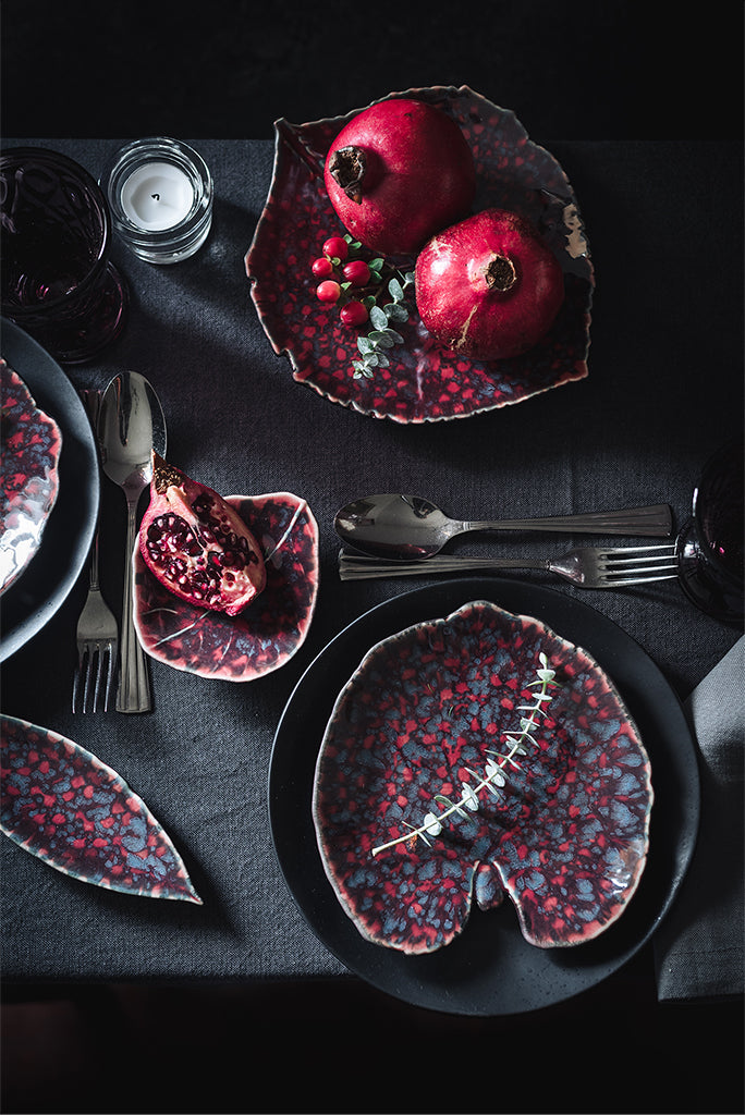 Riviera Vigne Dip Dish Leaf 11cm Burgundy