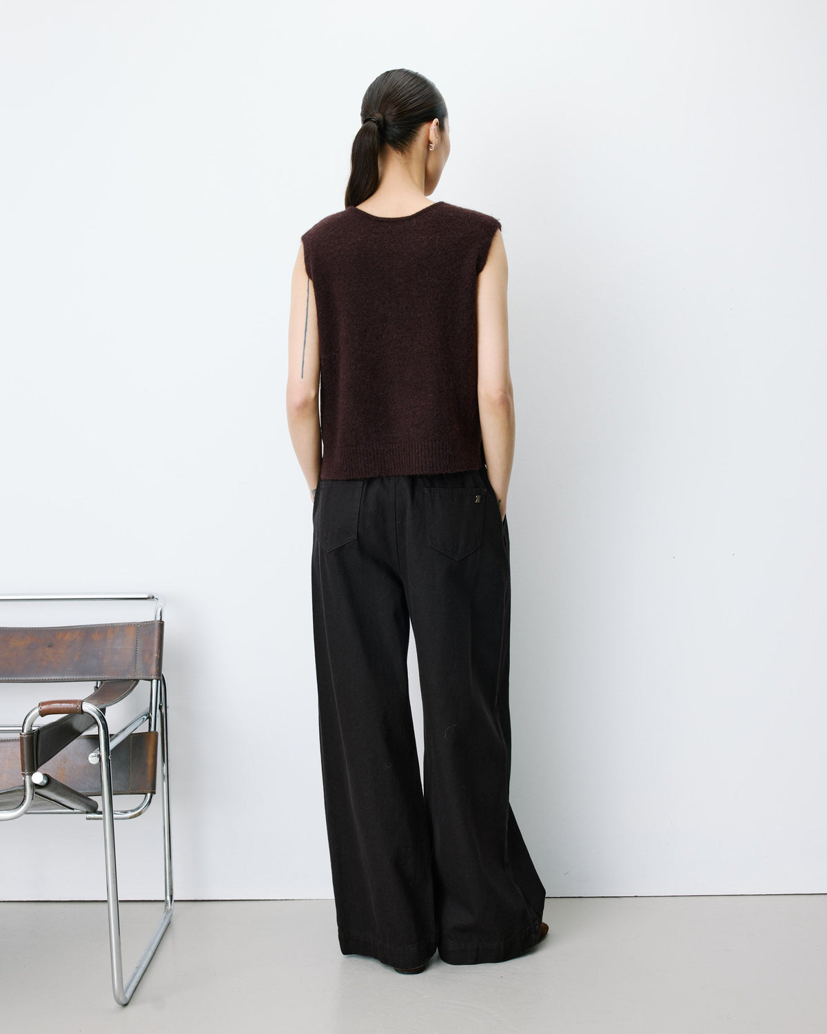 Grace & Mila Nars V Neck Cardigan in Chocolate