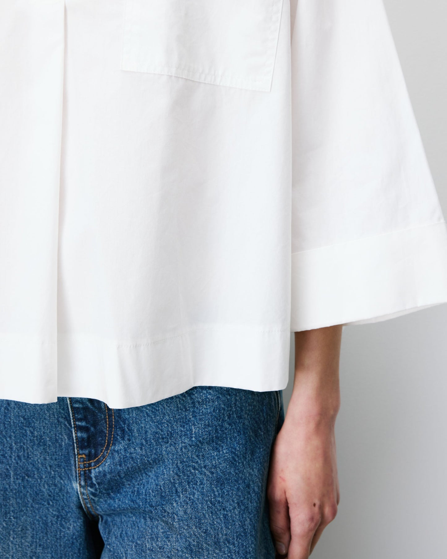 Grace & Mila Amber Oversized Blouse in Ivory
